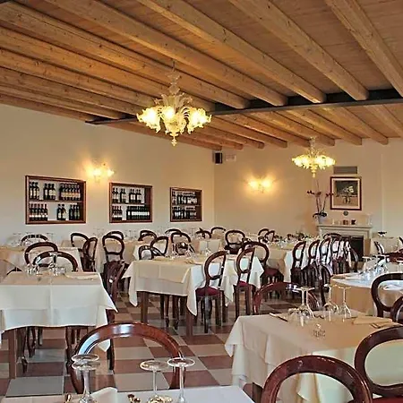 Hotel Al Ponte De Fero 2*